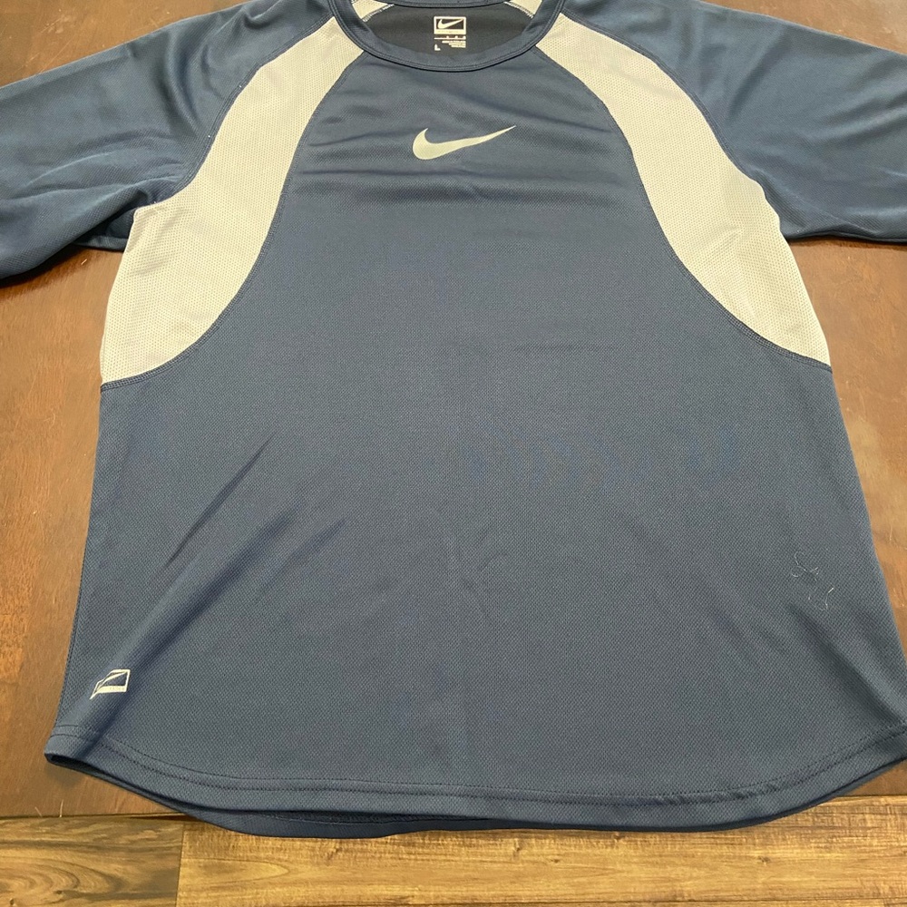 Nike Men's Blue and Gray Athletic Shirt